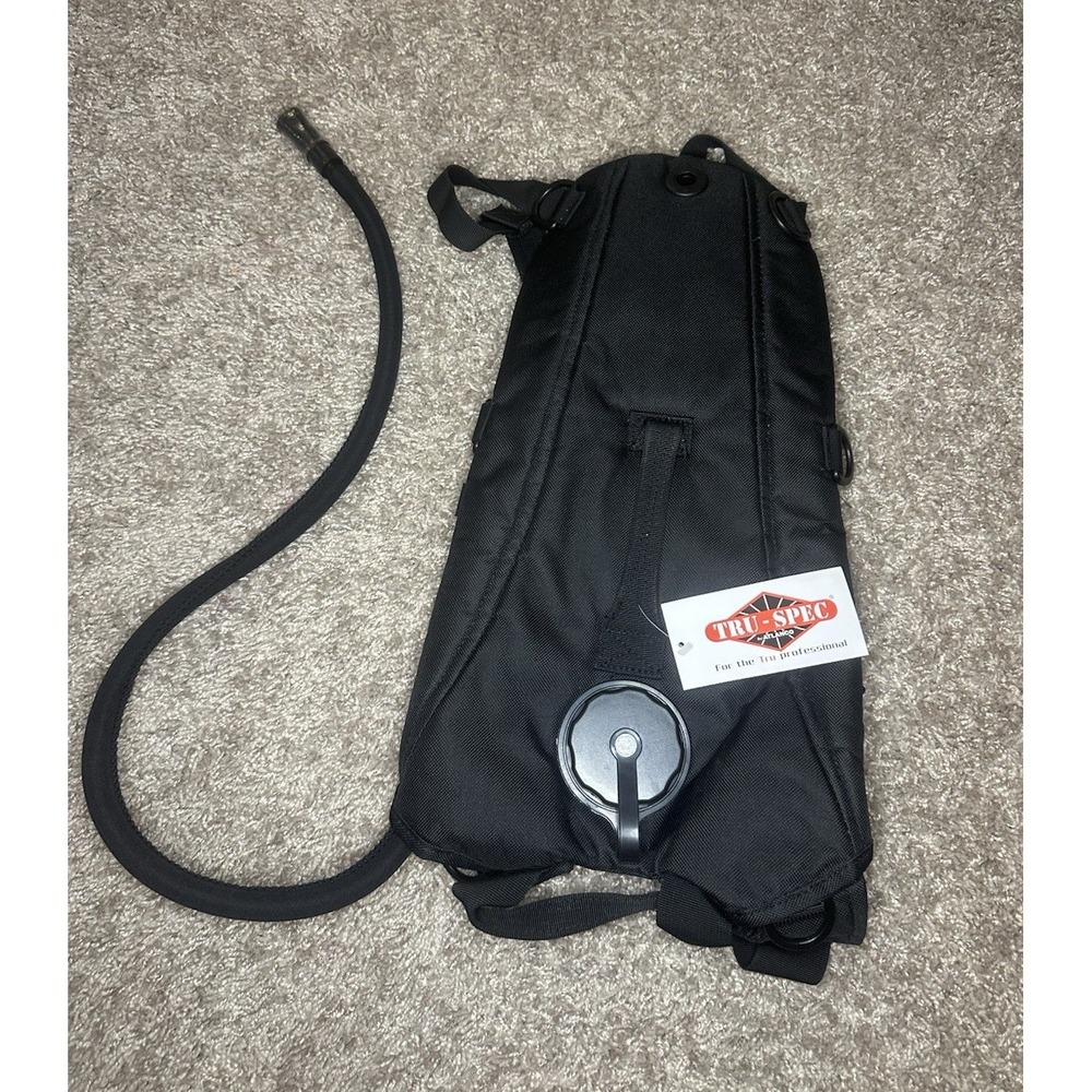 Tru-Spec Black Hydration Pack Padded Straps Buckle Closure 1 Pocket